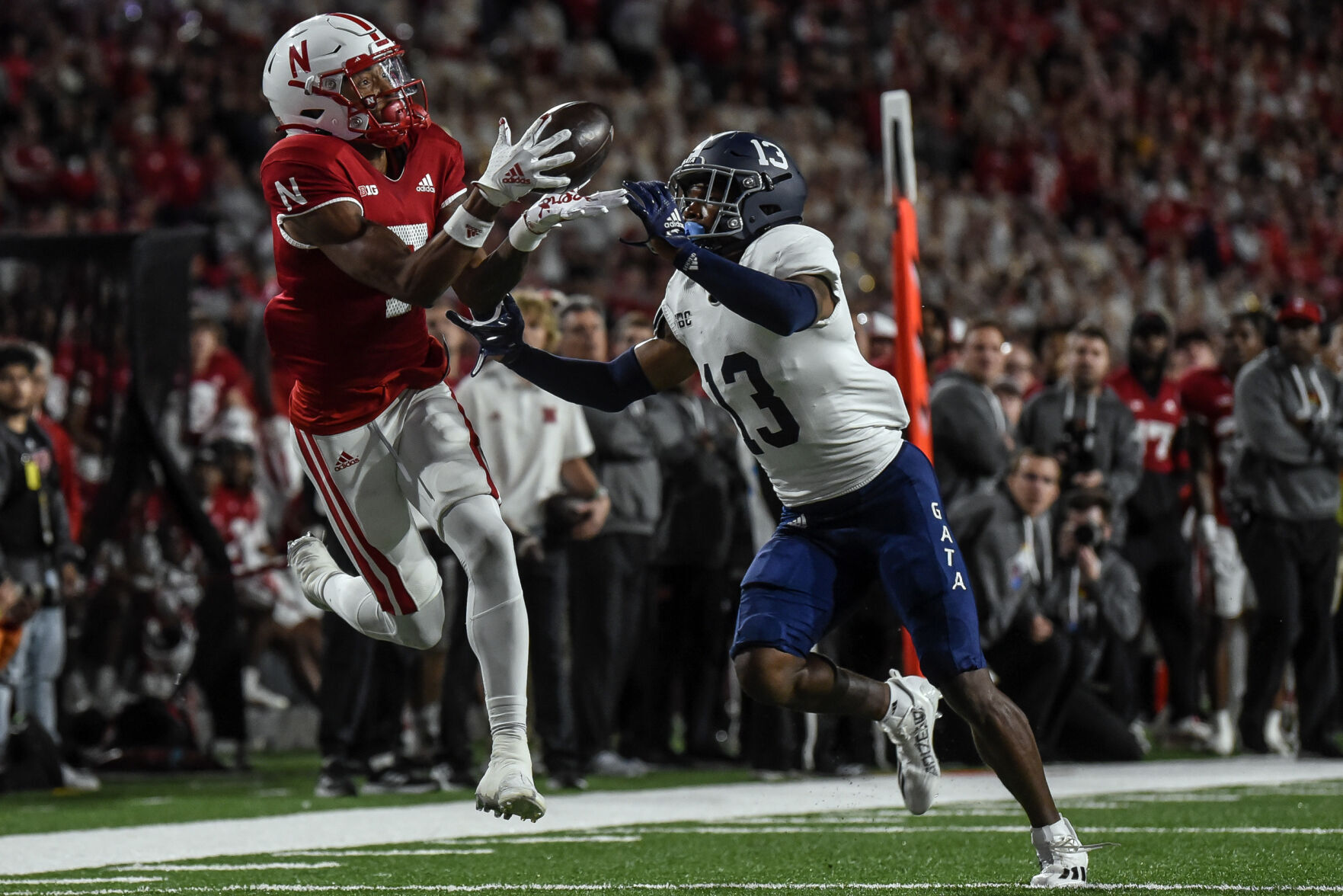 091122-HuskerFball1.jpg